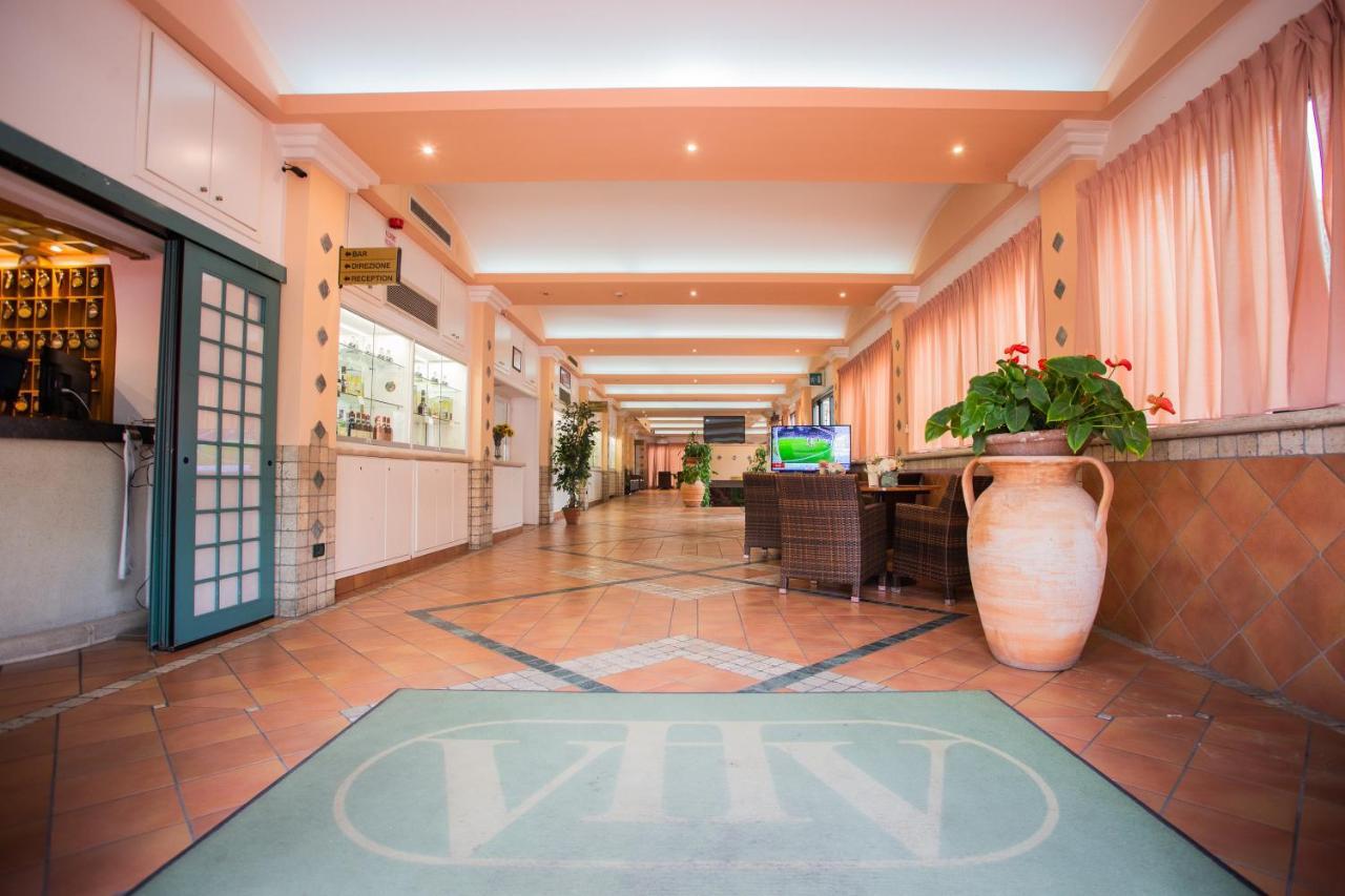 Hotel Villa Verde Rivotorto Exterior photo
